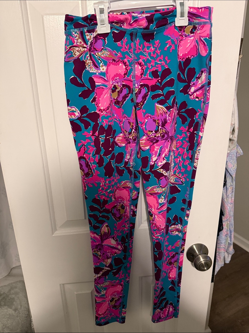 Lily Pulitzer Floral Leggings with Pink Accents